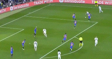 kaiyun-【欧联】先丢3球+补时追2球！巴萨主场2比3负无缘4强